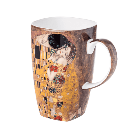 19.6 oz Grande mug made of fine bone china wrapped in a print of Klimt's The Kiss with a white background. 