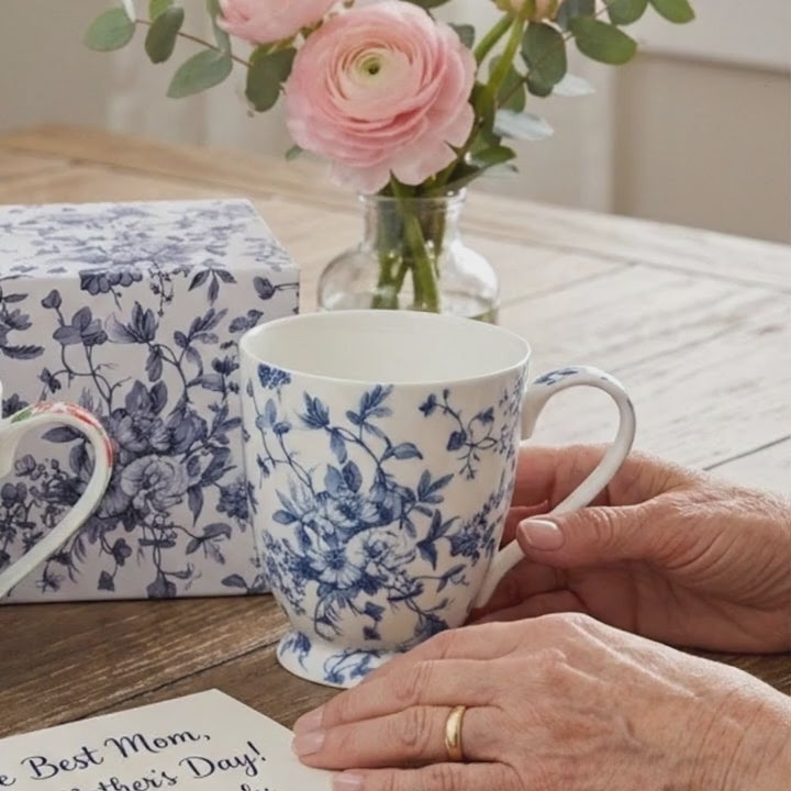 Always in Bloom Mocha mug in fine bone china, 16 oz (500 ml), in fine bone china, front view, handle right
